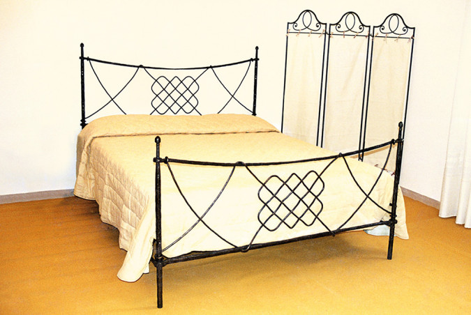 A true wrought hand-crated iron double bed - Buy Minerva by Artigianfer Spello
