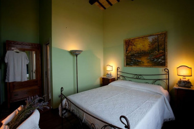 Letto in ferro battuto forgiato a mano per Agriturismo - Acquista Nettuno by Artigianfer Spello