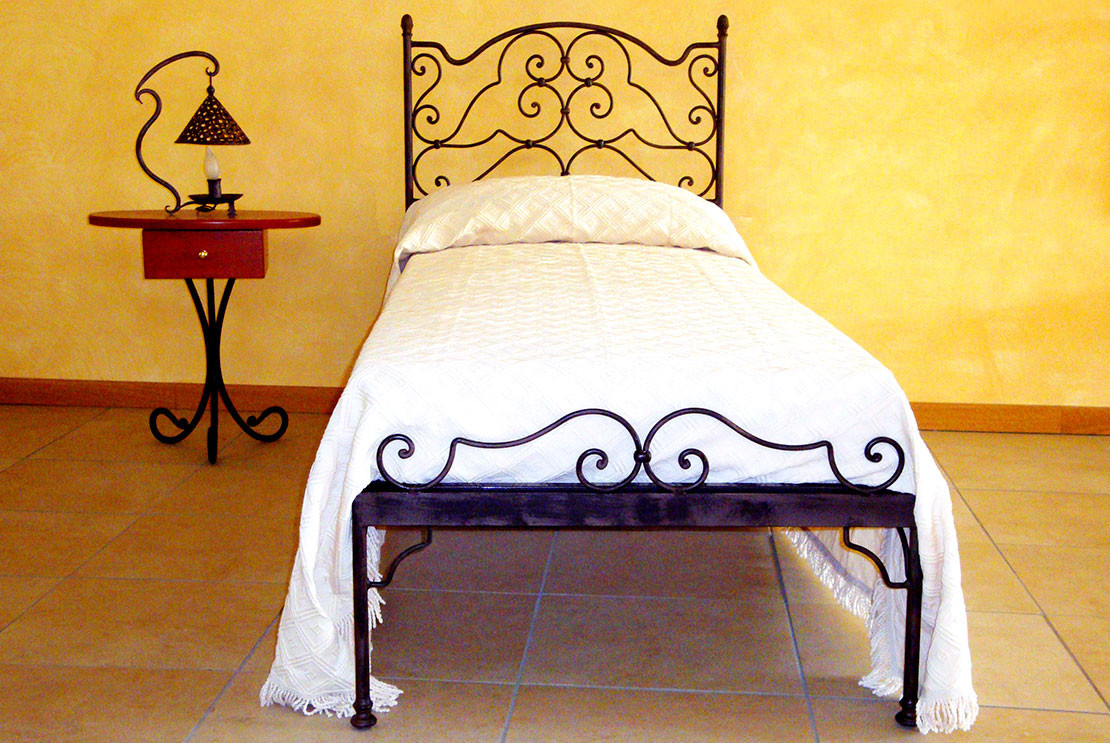 Romantic single bed in handcrafted wrought iron - Buy Teseo Singolo by Artigianfer Spello