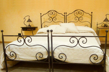 Hand-forged wrought iron twin beds - Buy Aladin Twin by Artigianfer Spello