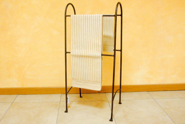 Floor towel rack 4 towels in handcrafted wrought iron - Buy Bohème by Artigianfer Spello