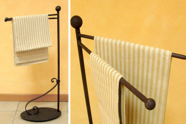 Free-standing towel rack 2-arm in handcrafted wrought iron - Buy Arena by Artigianfer Spello
