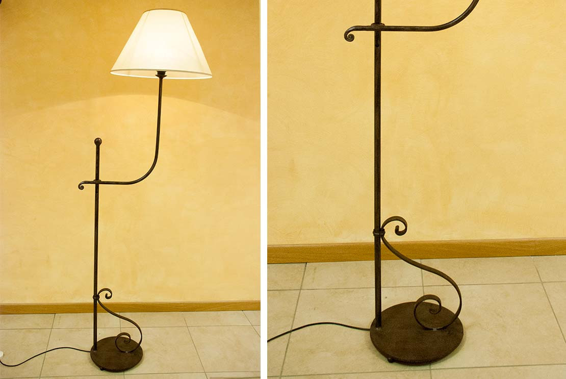 Original floor lamp in hand forged wrought iron - Buy Fiorenza by Artigianfer Spello