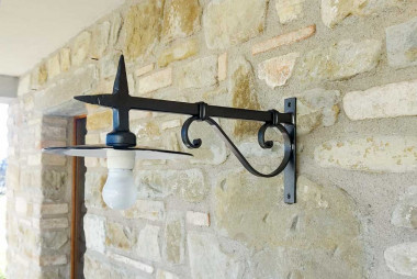 Outdoor wall light in entirely hand-forged wrought iron - For sale Ginesio by Artigianfer Spello Italy