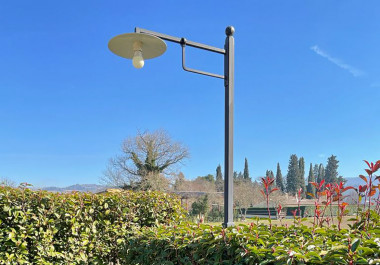 Modern outdoor lamp post in hand-forged wrought iron - Buy Hermitage Square by Artigianfer Spello Italy